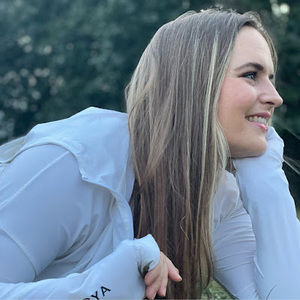 Meet your Posher, Krista 💖 L-XL cozy fashion